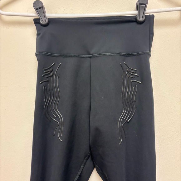 Gymshark Exo Ultra Leggings - Picture 5 of 13